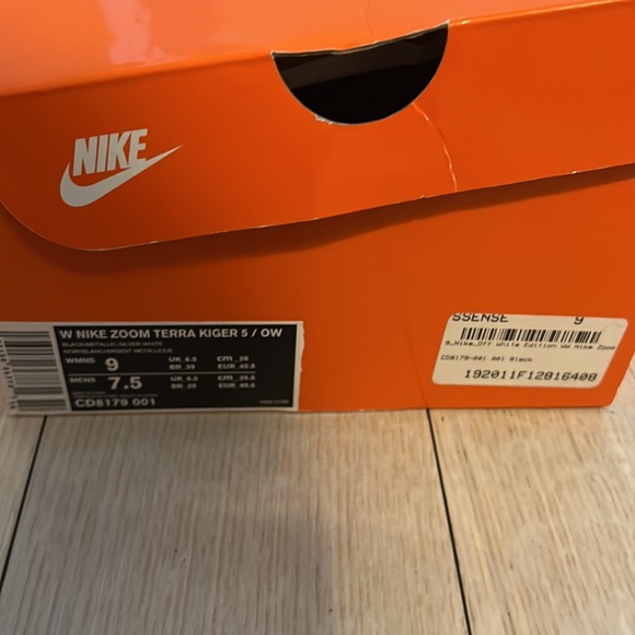 Nike Off-White zoom terra sneakers women’s 9 - Picture 6 of 10